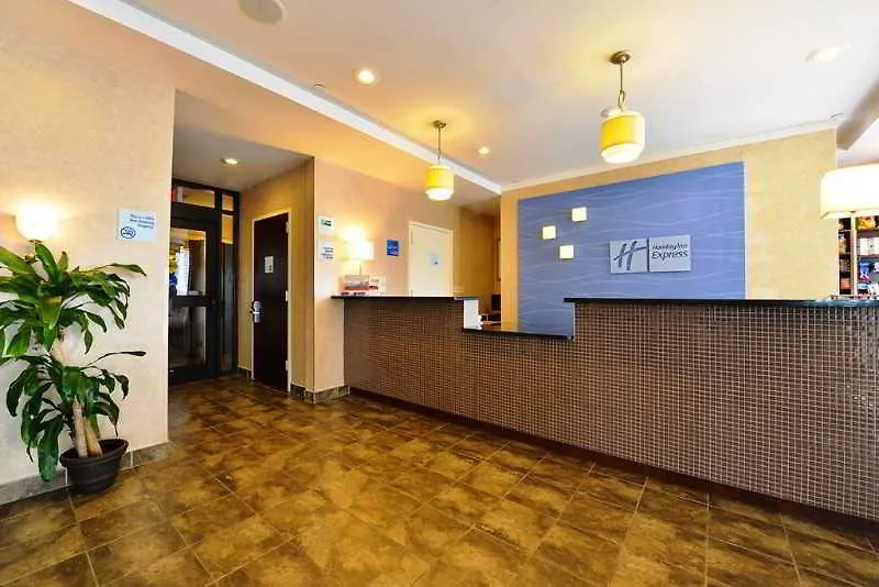 Holiday Inn Express Staten Island West, An Ihg Hotel New York