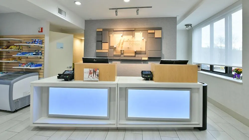 Holiday Inn Express Staten Island West, An Ihg Hotel New York