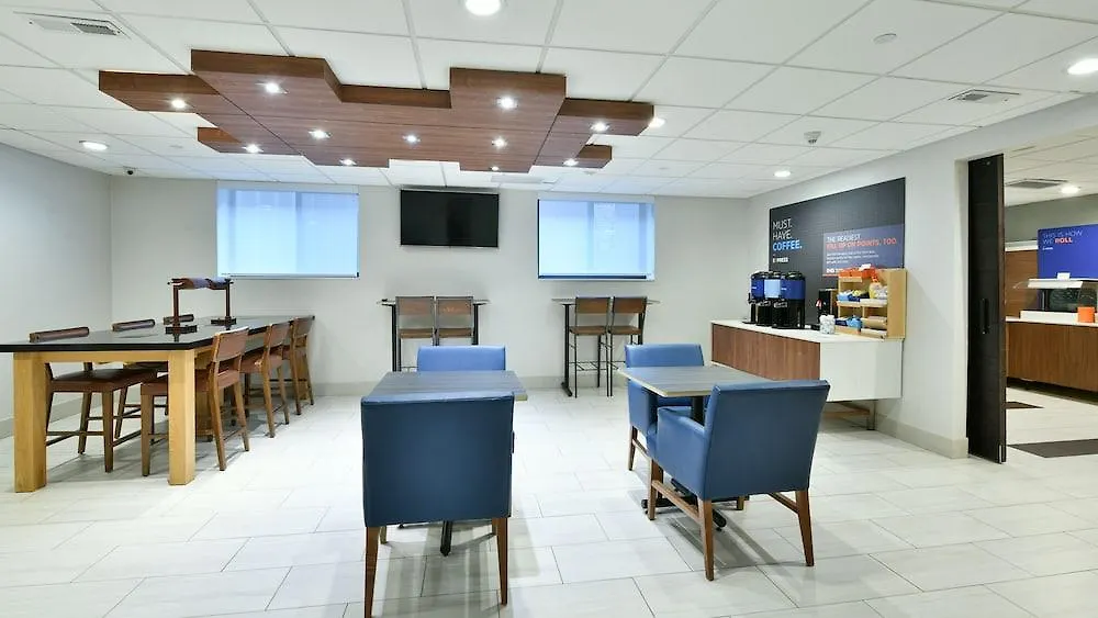 Holiday Inn Express Staten Island West, An Ihg Hotel New York 3*,  ABD