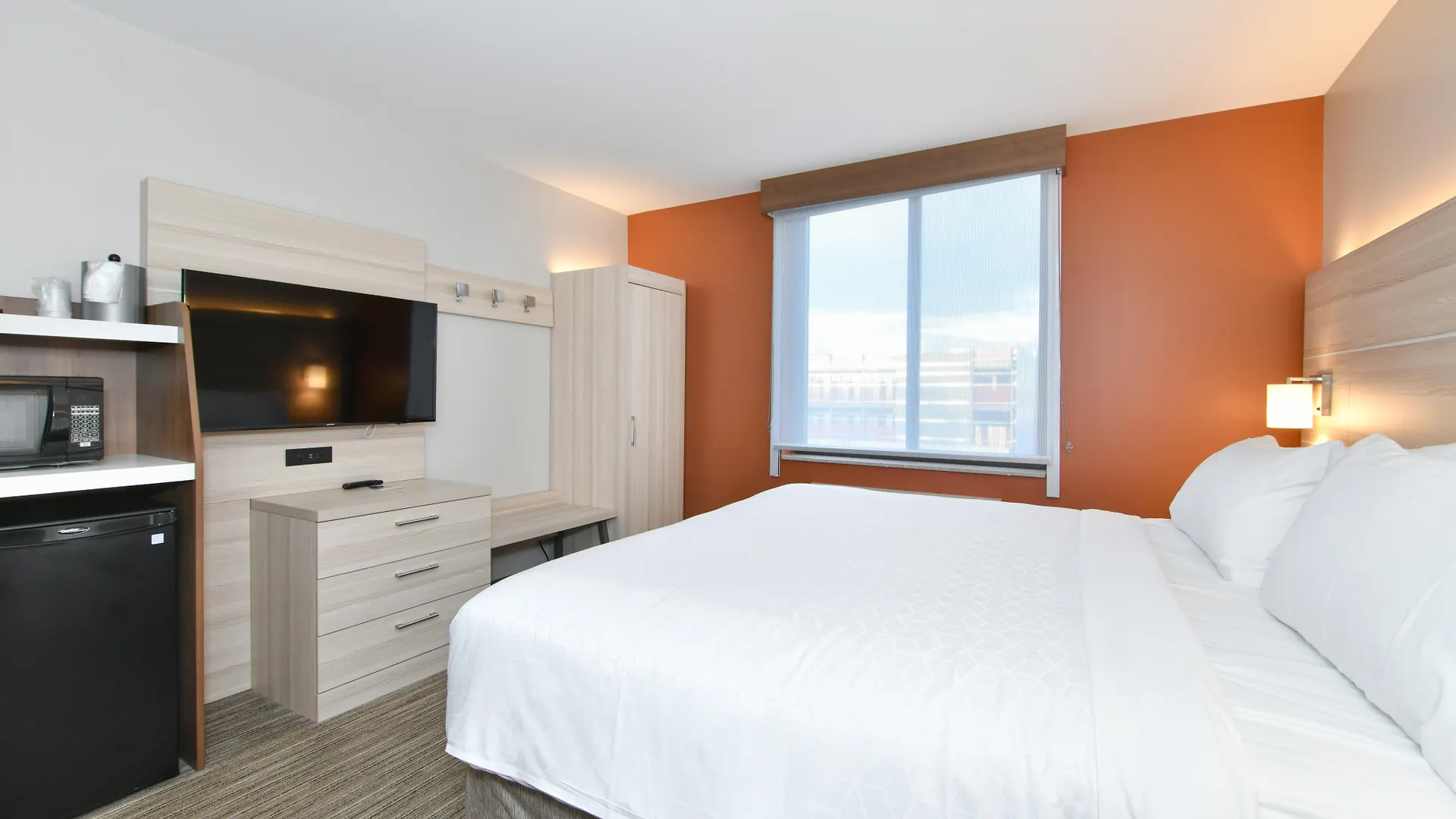 Holiday Inn Express Staten Island West, An Ihg Hotel New York