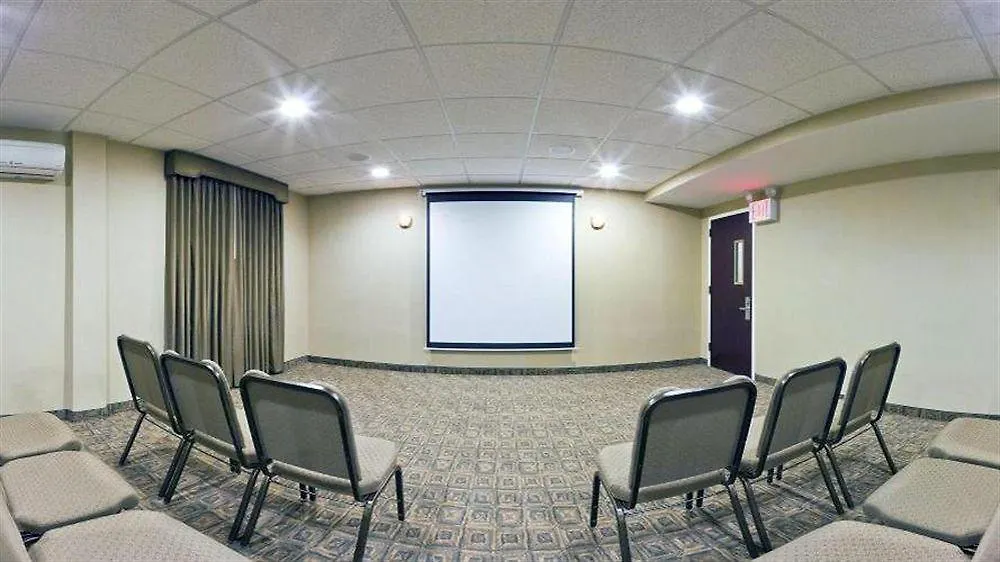 Holiday Inn Express Staten Island West, An Ihg Hotel New York 3*,  ABD